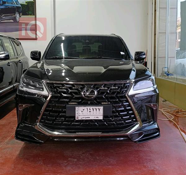 Lexus for sale in Iraq